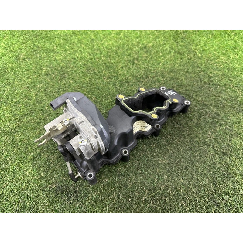 Впускний колектор (подача палива) AUDI Q7 4L 2011 3.0 CATA 059129712BK