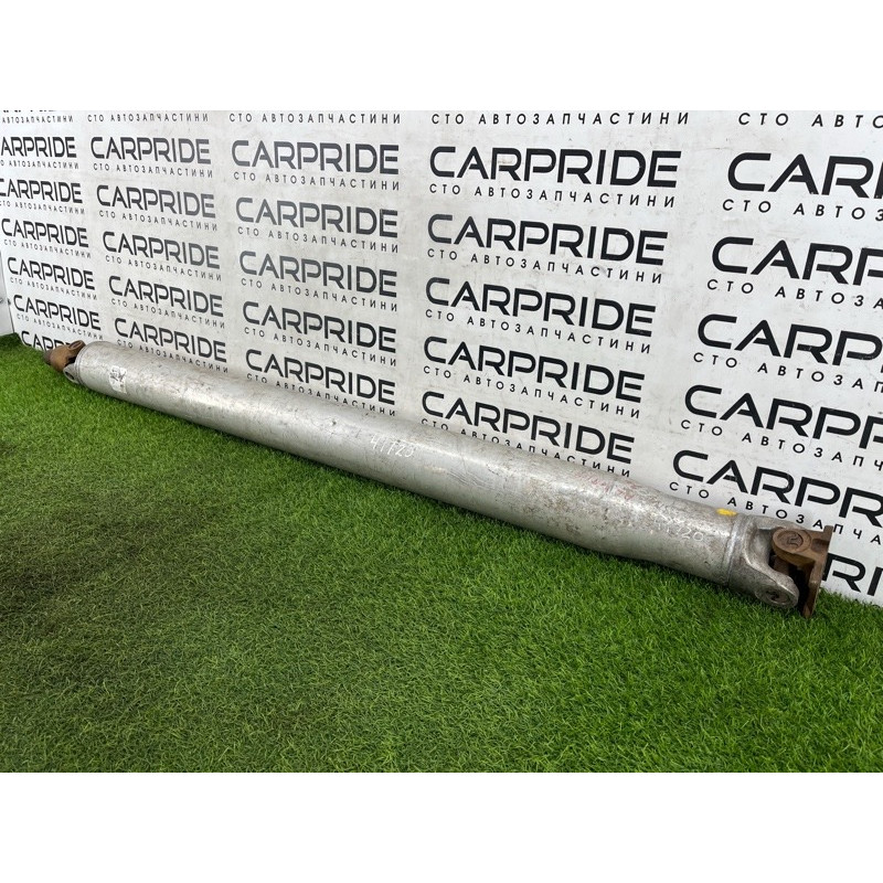 Карданный вал (трансмиссия) Nissan Armada TA60 37000zv50b