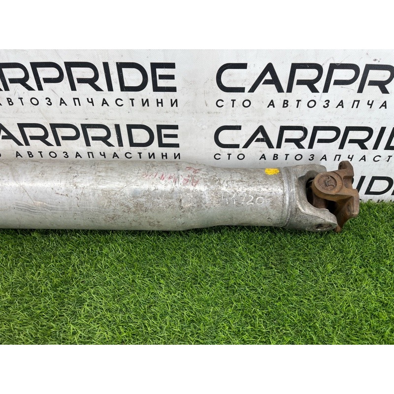 Карданный вал (трансмиссия) Nissan Armada TA60 37000zv50b