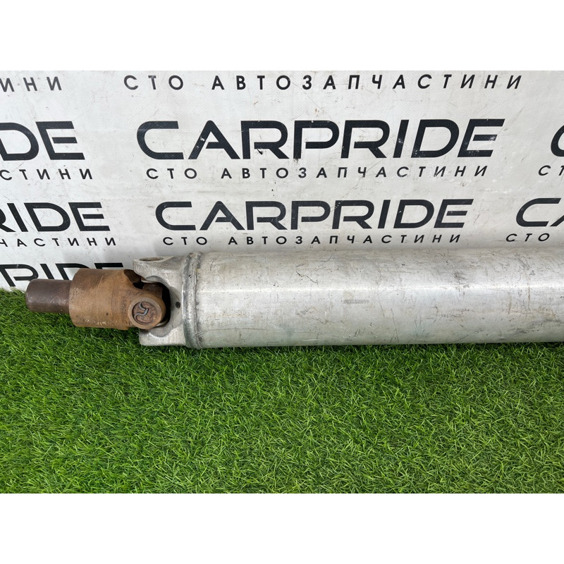 Карданный вал (трансмиссия) Nissan Armada TA60 37000zv50b