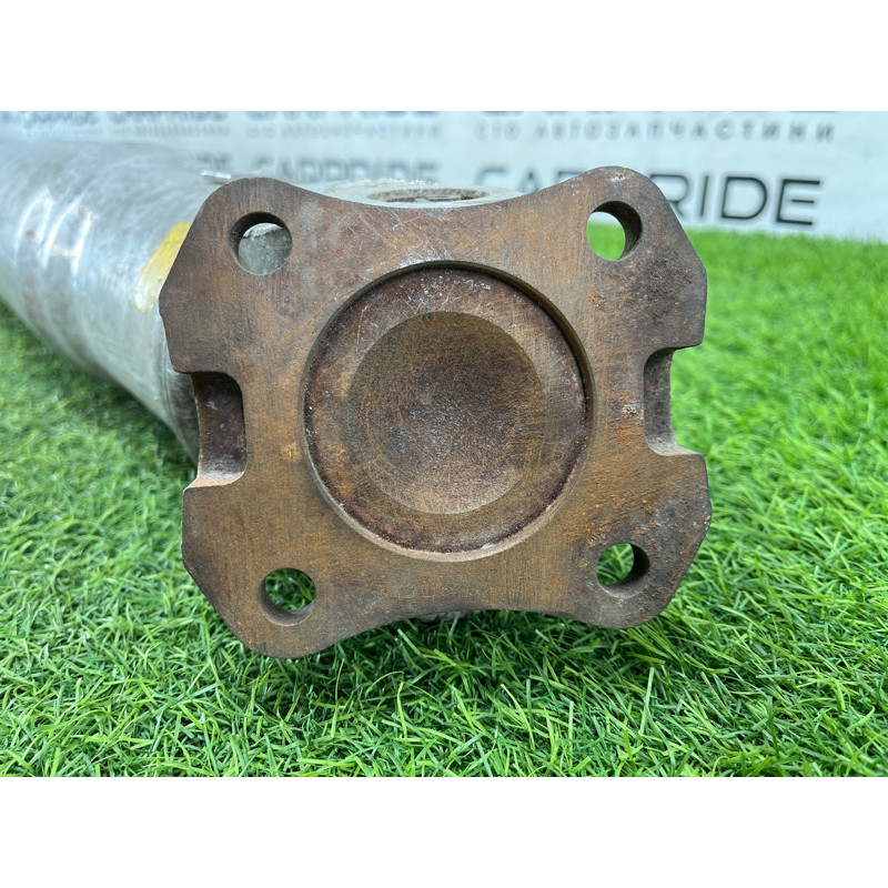 Карданный вал (трансмиссия) Nissan Armada TA60 37000zv50b