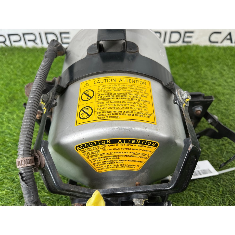 Нагрівач охолоджувальної рідини (обігрів та кондиціювання) Toyota Prius NHW20 1.5 1666021010