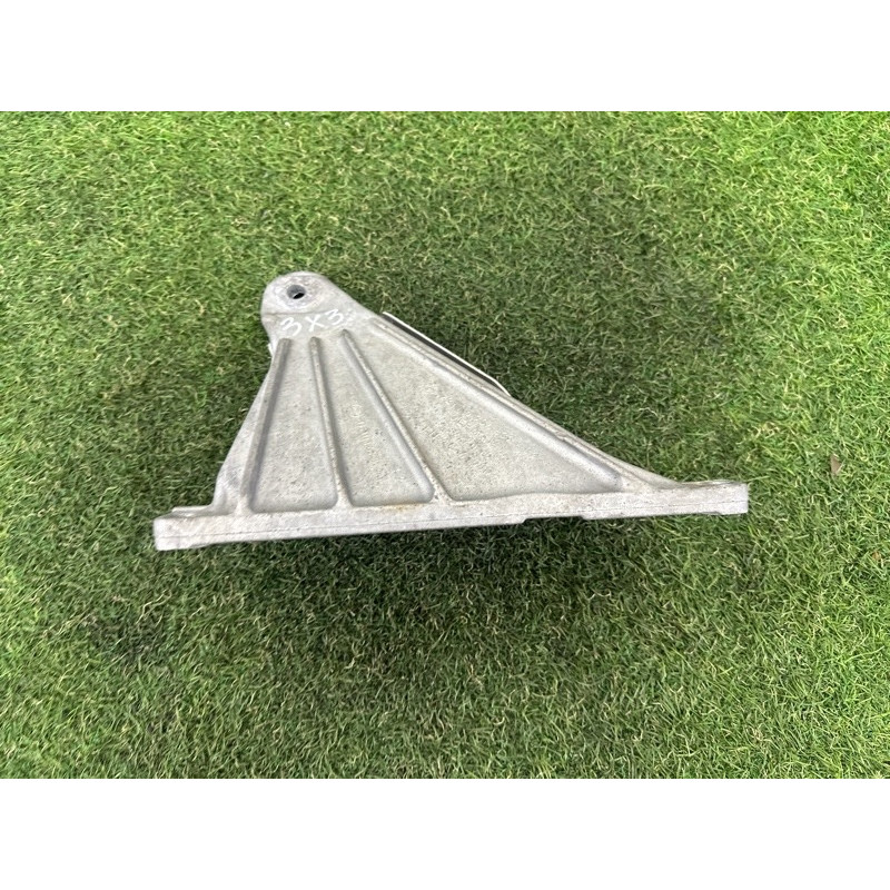 Кронштейн подушки двигателя (кронштейны двигателя) BMW X3 F25 2013 3.0 N55B30 22116784832