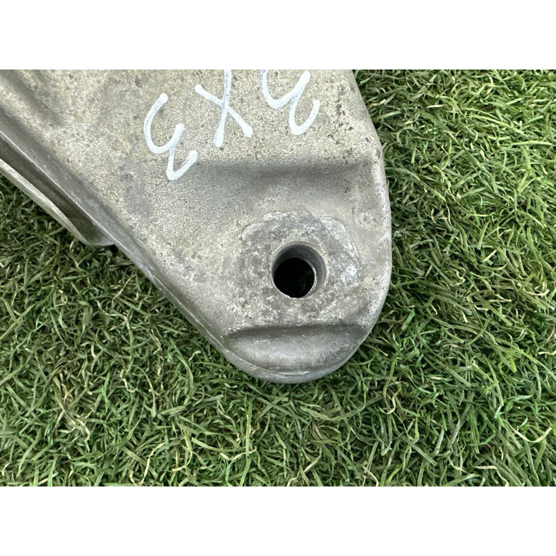 Кронштейн подушки двигателя (кронштейны двигателя) BMW X3 F25 2013 3.0 N55B30 22116784832