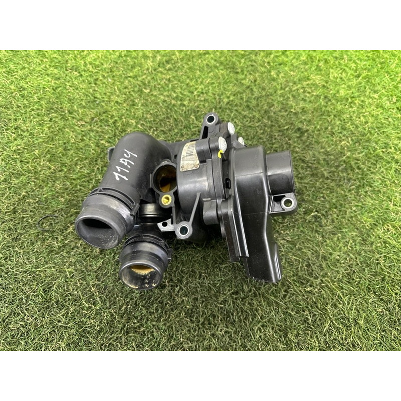Помпа (система охлаждения) AUDI A4 B8 2012 2.0 CAEB 06H121026BA