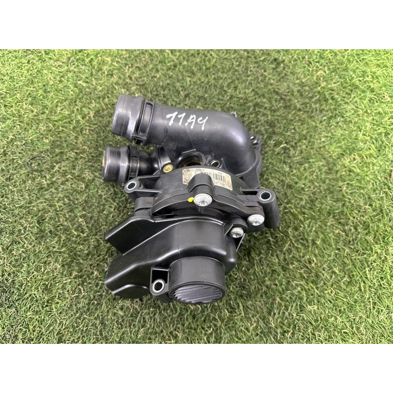 Помпа (система охлаждения) AUDI A4 B8 2012 2.0 CAEB 06H121026BA