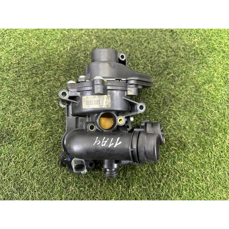 Помпа (система охлаждения) AUDI A4 B8 2012 2.0 CAEB 06H121026BA