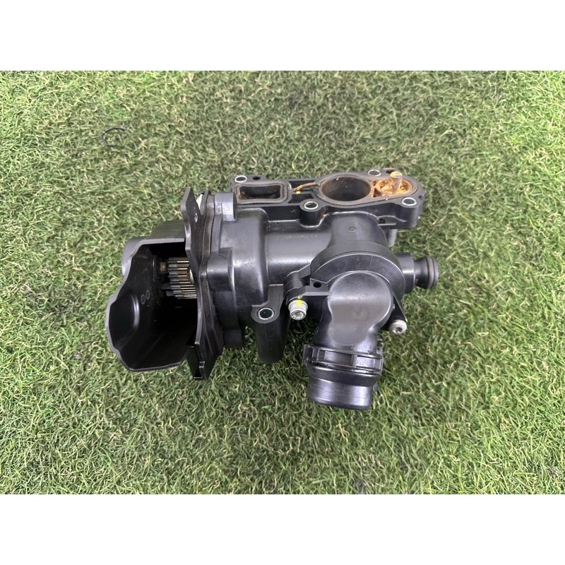 Помпа (система охлаждения) AUDI A4 B8 2012 2.0 CAEB 06H121026BA