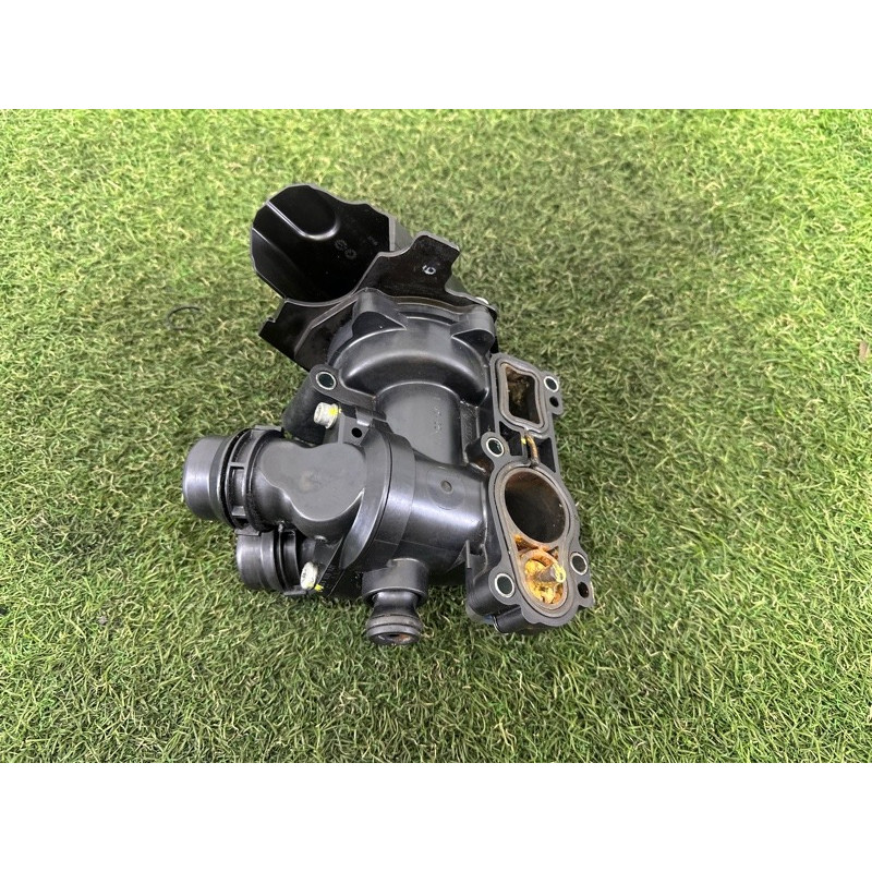 Помпа (система охлаждения) AUDI A4 B8 2012 2.0 CAEB 06H121026BA