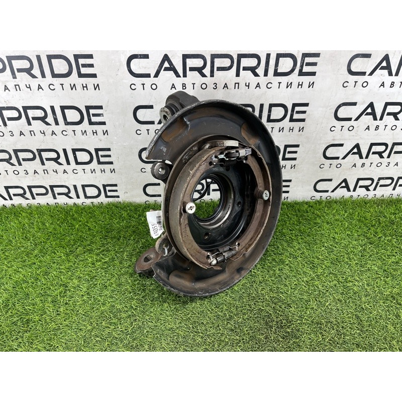 Цапфа подвески (подвеска) Toyota Sequoia XK60 423040C010