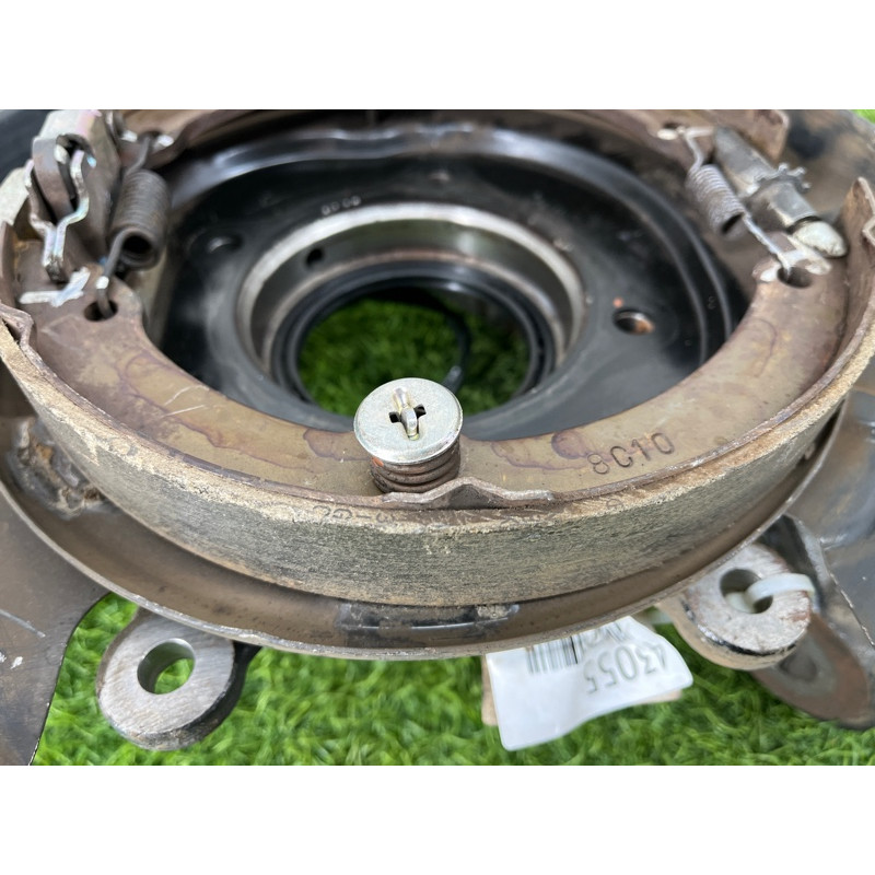 Цапфа подвески (подвеска) Toyota Sequoia XK60 423040C010