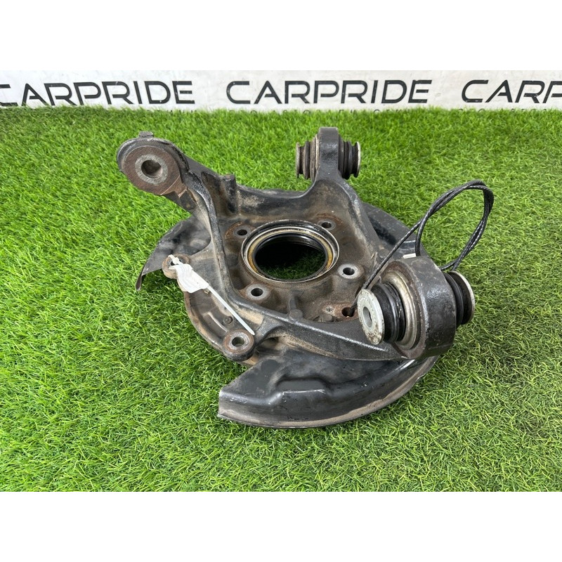 Цапфа подвески (подвеска) Toyota Sequoia XK60 423040C010