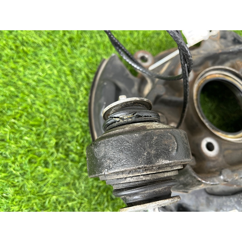 Цапфа подвески (подвеска) Toyota Sequoia XK60 423040C010