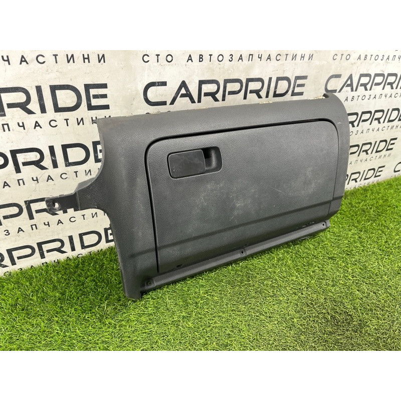 Бардачок (салон) Volkswagen Golf 1K 2004 2.0 BKD 1K1857290