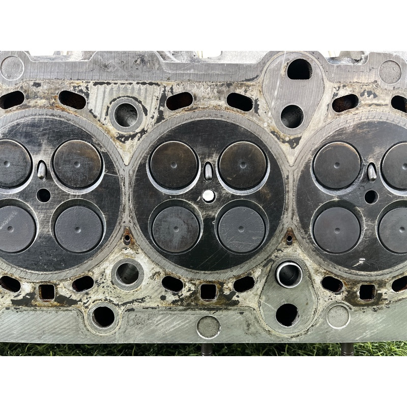 Головка блоку циліндрів (двигун та елементи) BMW 5-series E39 7785876