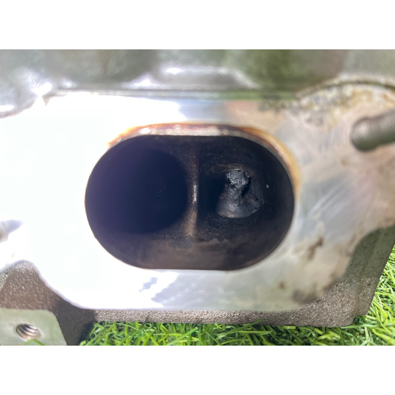 Головка блока цилиндров (двигатель и элементы) BMW 5-series F10 2013 N63B44 11127573933