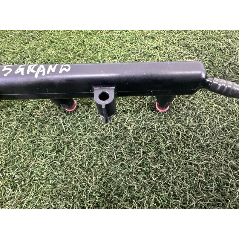 Топливная рампа (топливная система) Jeep Grand Cherokee WK2 2017 3.6 53034198AC