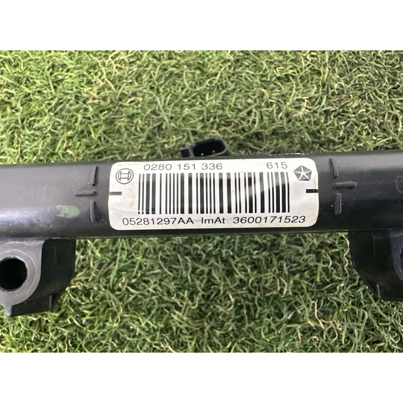 Топливная рампа (топливная система) Jeep Grand Cherokee WK2 2017 3.6 53034198AC