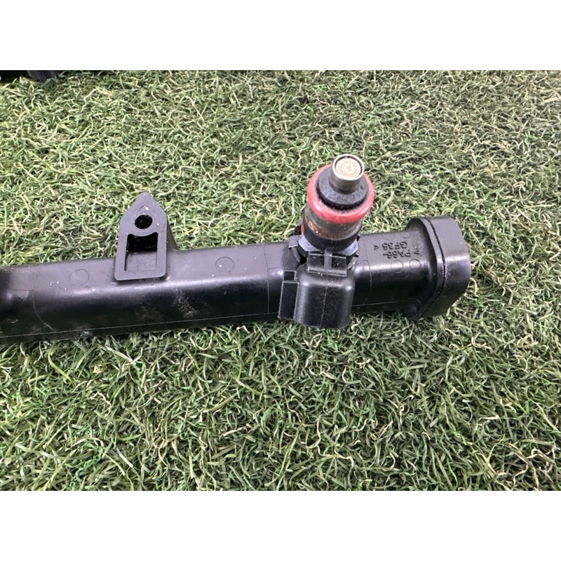 Топливная рампа (топливная система) Jeep Grand Cherokee WK2 2017 3.6 53034198AC