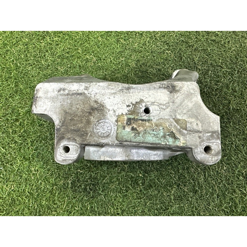 Кронштейн АКПП (трансмиссия) Jeep Grand Cherokee WK2 2017 68275992AA