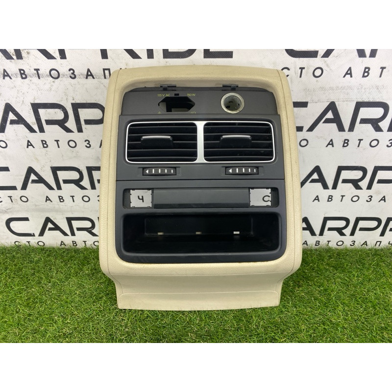 Накладка центральної консолі (салон) Volkswagen Touareg NF 2015 3.6 CGRA 7P6864299H67