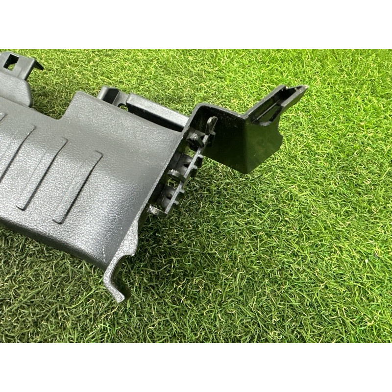 Накладка замка крышки багажника (салон) BMW X3 F25 2013 3.0 N55B30 51477222216