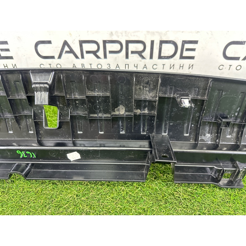 Накладка замка крышки багажника (салон) BMW X3 F25 2013 3.0 N55B30 51477222216