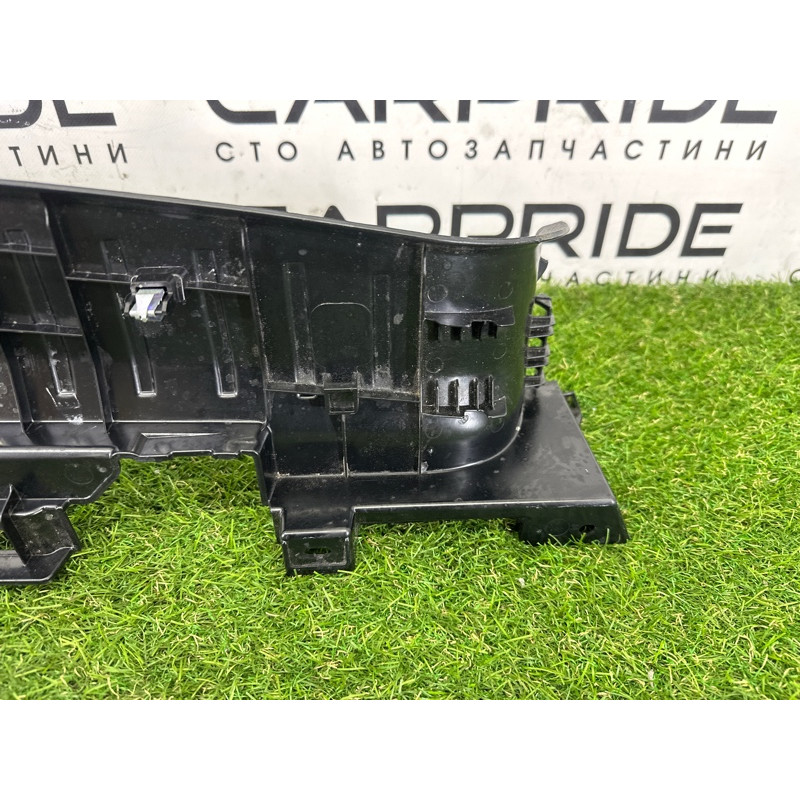 Накладка замка крышки багажника (салон) BMW X3 F25 2013 3.0 N55B30 51477222216