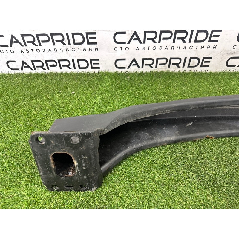 Усилитель бампера (наружные элементы кузова) Volkswagen Touareg NF 2012 3.6 CGRA 7P0807309