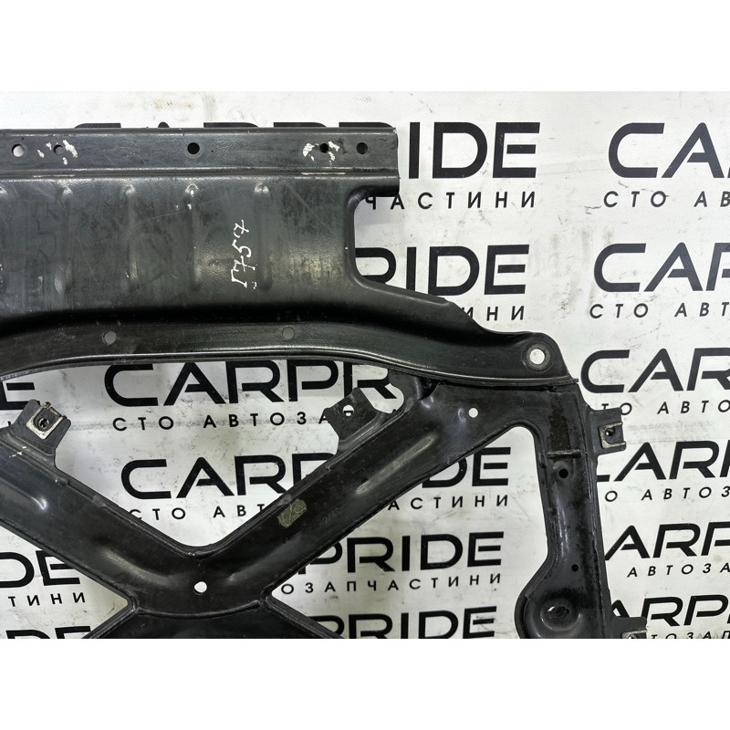 Распорка переднего подрамника (подвеска) AUDI Q7 4M 2017 3.0 CREC 4M1399345C