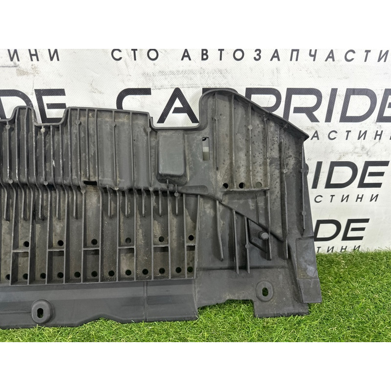 Защита бампера (кузов и элементы) AUDI A4 B8 2012 2.0 CAEB 8K0807233B