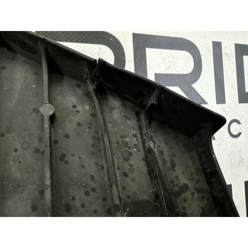 Защита бампера (кузов и элементы) AUDI A4 B8 2012 2.0 CAEB 8K0807233B