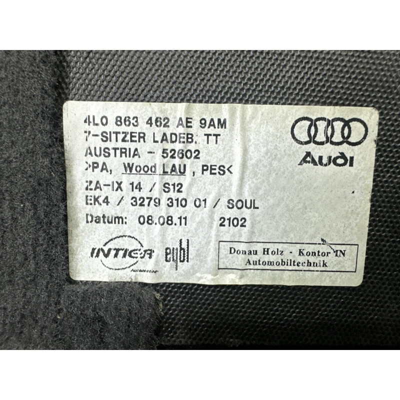 Пол Багажника (салон) AUDI Q7 4L 2011 3.0 CATA 4L0863462AE9AM