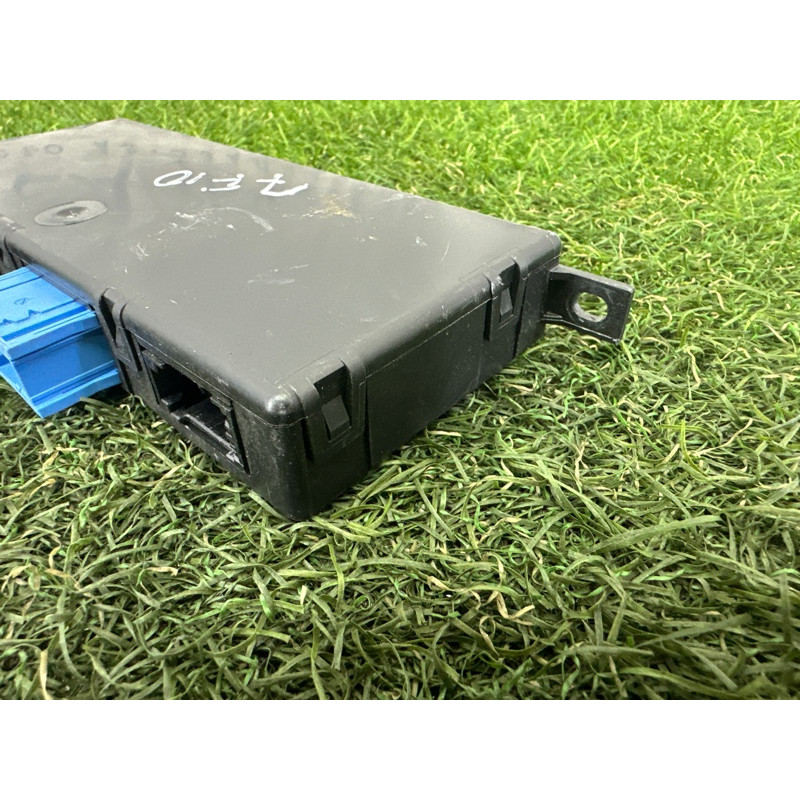 Модуль межсетевого преобразования (электрика / блок управления) BMW 5-series F10 2011 2.0 N47N 61359267516