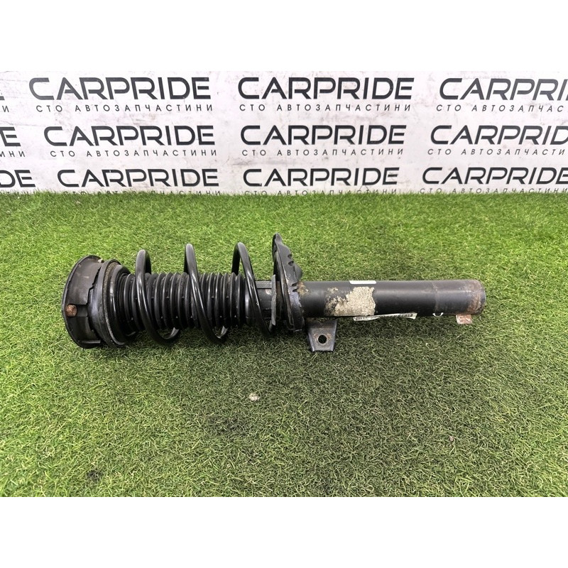 Амортизатор в зборі (подвеска) Volkswagen Jetta MK7 2021 5QM413031AA