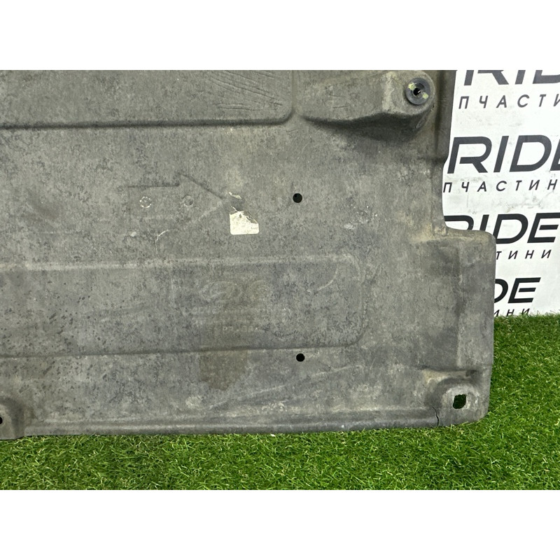 Защита днища (кузов и элементы) Hyundai Elantra AD 2019 84135F3001