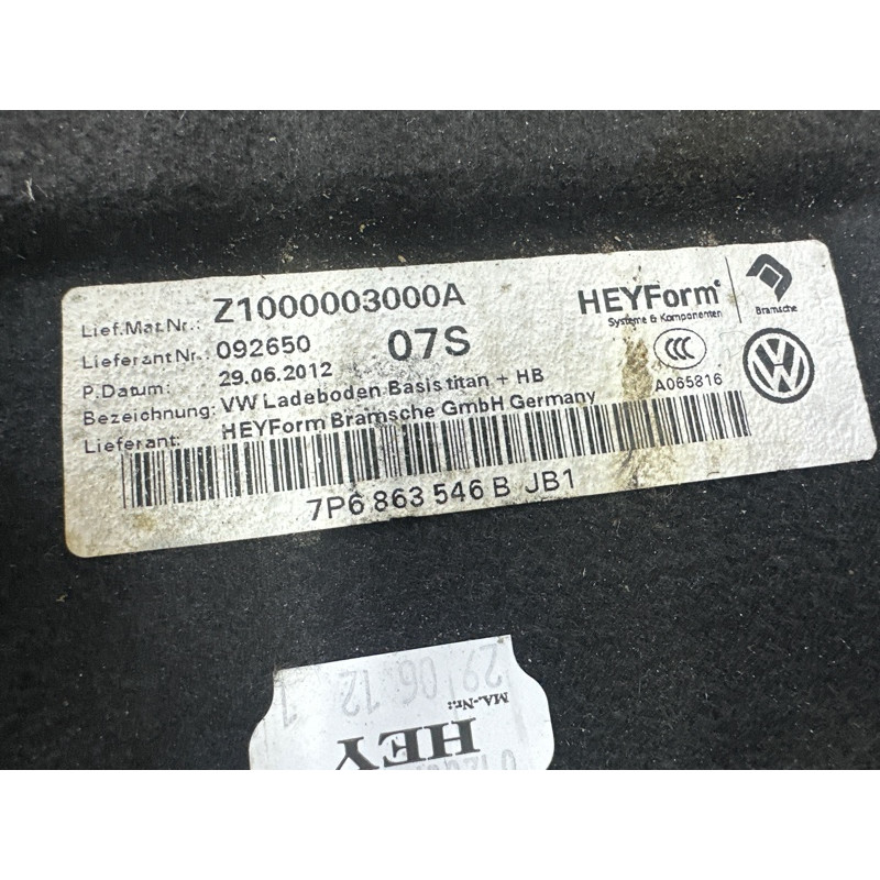 Підлога Багажника (салон) Volkswagen Touareg NF 2013 3.6 7P6863546BJB1
