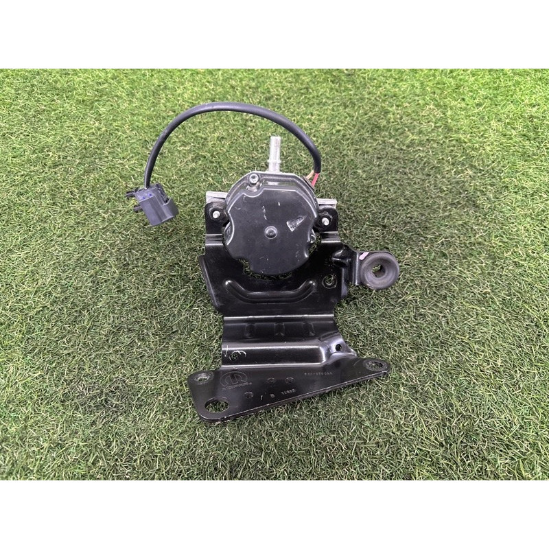 Вакуумный насос (тормозная система) Jeep Grand Cherokee WK2 2017 68443859AB