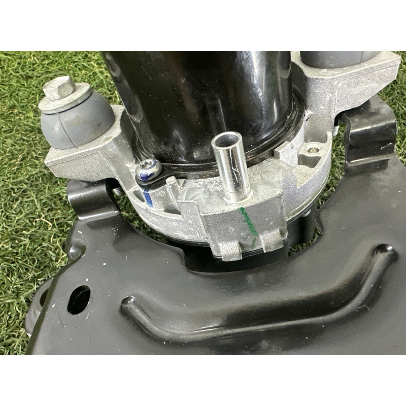 Вакуумный насос (тормозная система) Jeep Grand Cherokee WK2 2017 68443859AB