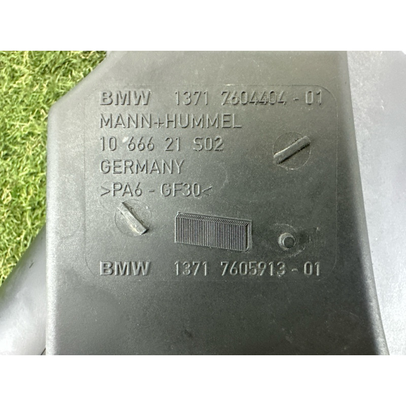 Корпус воздушного фильтра (впускная система) BMW 5-series F10 13717604404