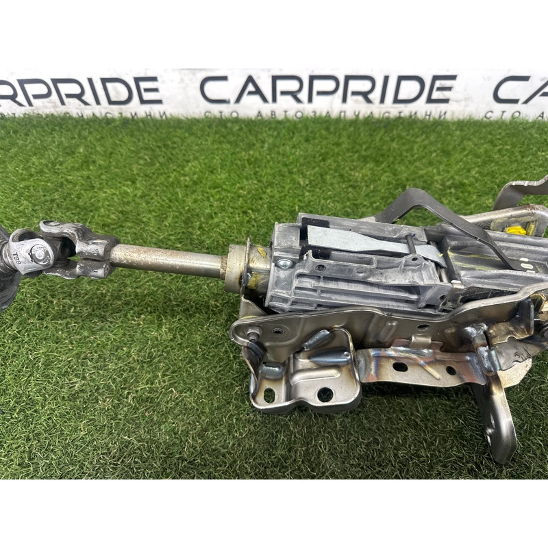 Рулевая колонка с карданчиком (рулевое управление) AUDI A4 B8 2012 2.0 CAEB 8K0419502T