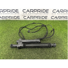 Привод двери багажника