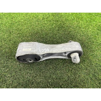 Подушка двигателя