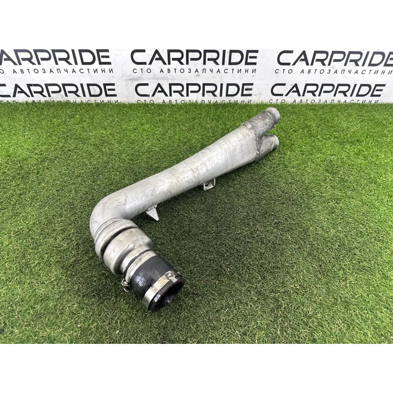 Патрубок интеркулера (двигатель и элементы) Volkswagen Touareg NF 2011 3.0 TDI 7P0145941A