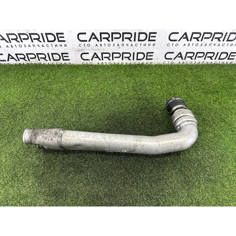 Патрубок интеркулера (двигатель и элементы) Volkswagen Touareg NF 2011 3.0 TDI 7P0145941A