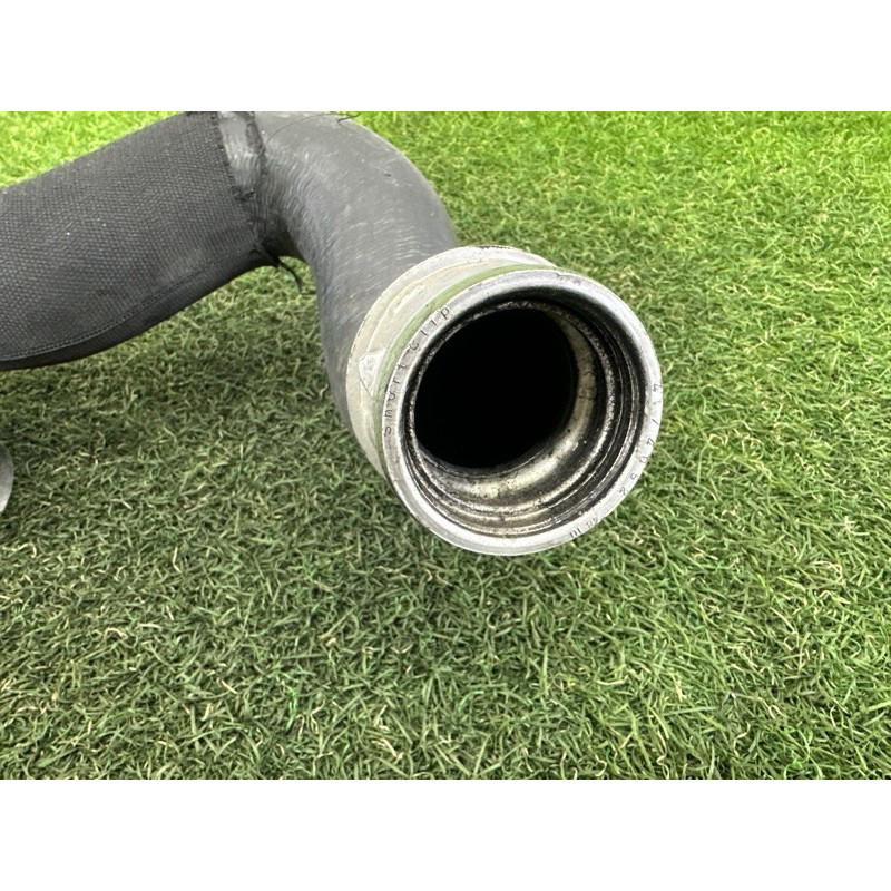 Патрубок интеркулера (двигатель и элементы) AUDI Q7 4L 2011 3.0 CATA 7P0145941A