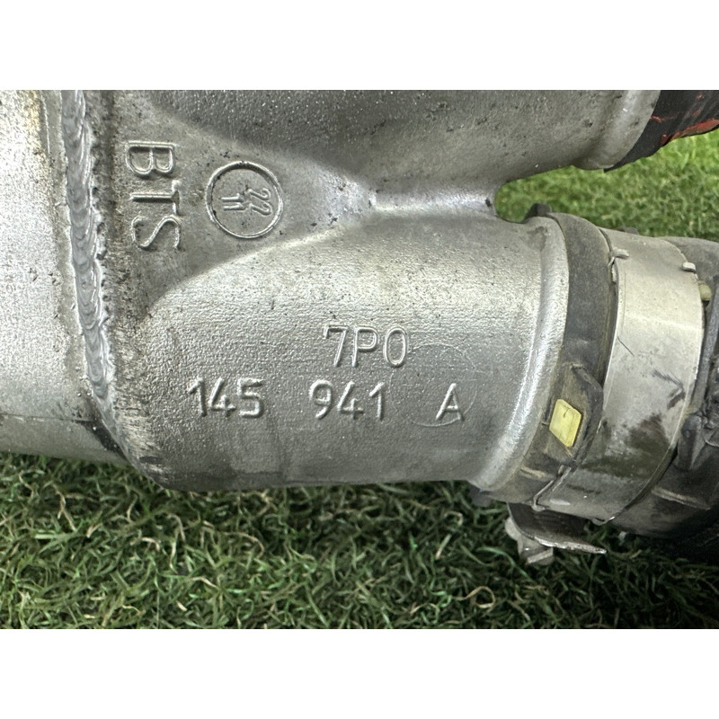 Патрубок интеркулера (двигатель и элементы) AUDI Q7 4L 2011 3.0 CATA 7P0145941A