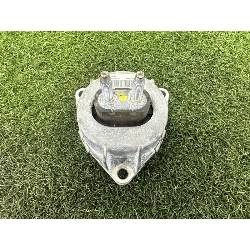 Подушка КПП (трансмиссия) Jeep Grand Cherokee WK2 2020 3.6 68032662AF