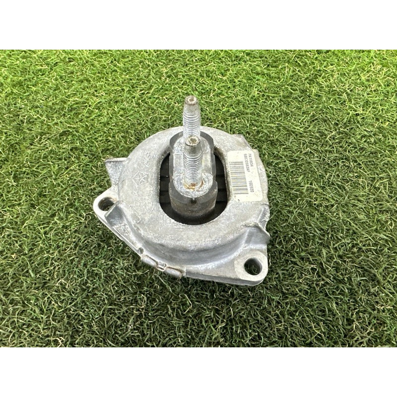 Подушка КПП (трансмиссия) Jeep Grand Cherokee WK2 2020 3.6 68032662AF