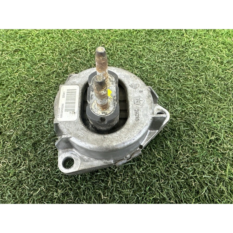 Подушка КПП (трансмиссия) Jeep Grand Cherokee WK2 2017 68032662AE